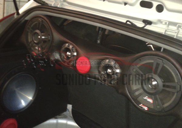 BANDEJA O PALOMERA HYUNDAI I35.
