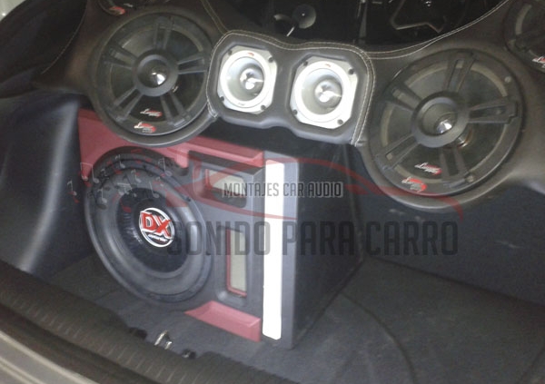 MONTAJE HYUNDAI VELOSTER CON PALOMERA Y CAJA ACÚSTICA.
