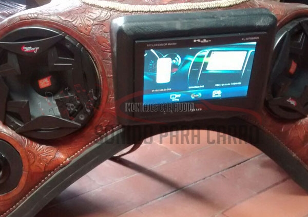 BURROTECAS Y ALFORJAS DE SONIDO CAR AUDIO.