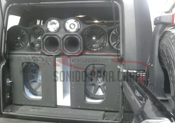 MONTAJE DE SONIDO HUMMER.