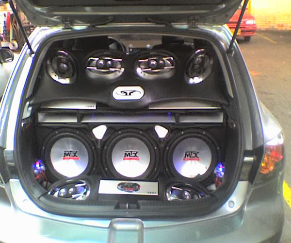 MONTAJE DE SONIDO MAZDA 3 6 TYU MONTAJE DE SONIDO MAZDA 3.