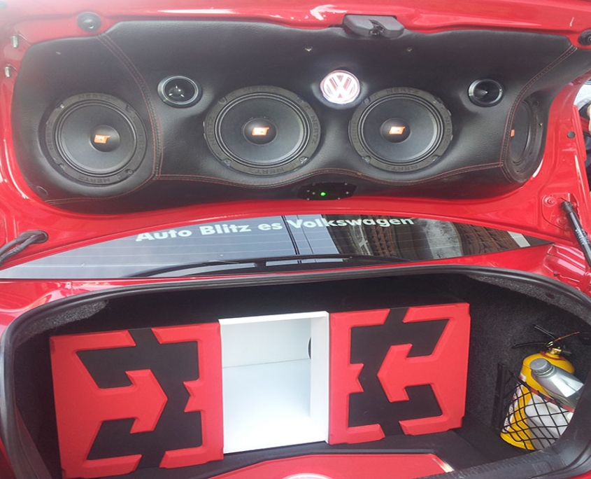 MONTAJE DE SONIDO VOLKSWAGEN JETTA TYU 1 MONTAJE DE SONIDO VOLKSWAGEN JETTA.