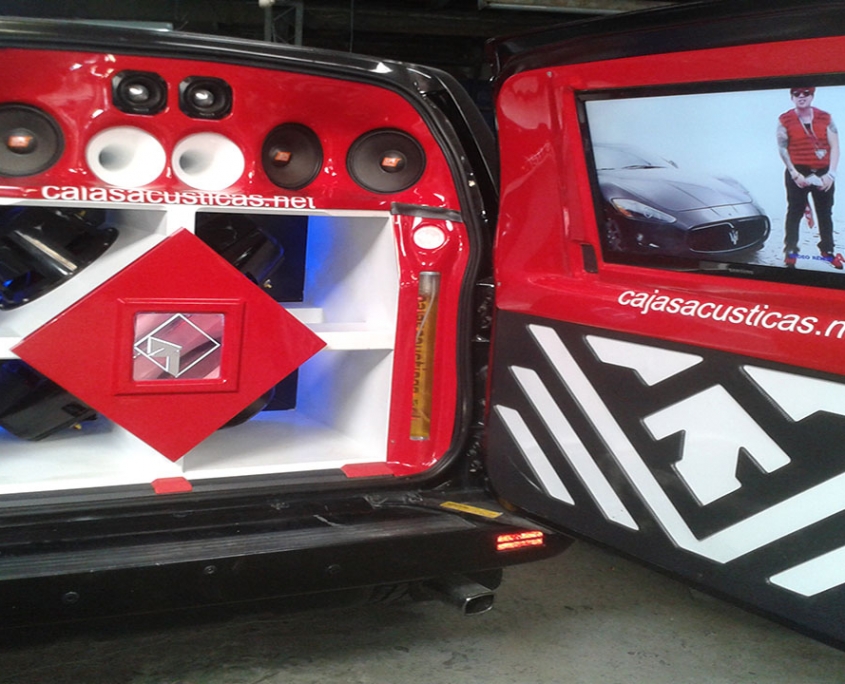 MONTAJE DE SONIDO TOYOTA SUMO 4 TYU MONTAJE DE SONIDO TOYOTA SUMO.