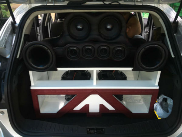 MONTAJE DE SONIDO FORD TITANIUM 1 TYU MONTAJE DE SONIDO FORD TITANIUM.